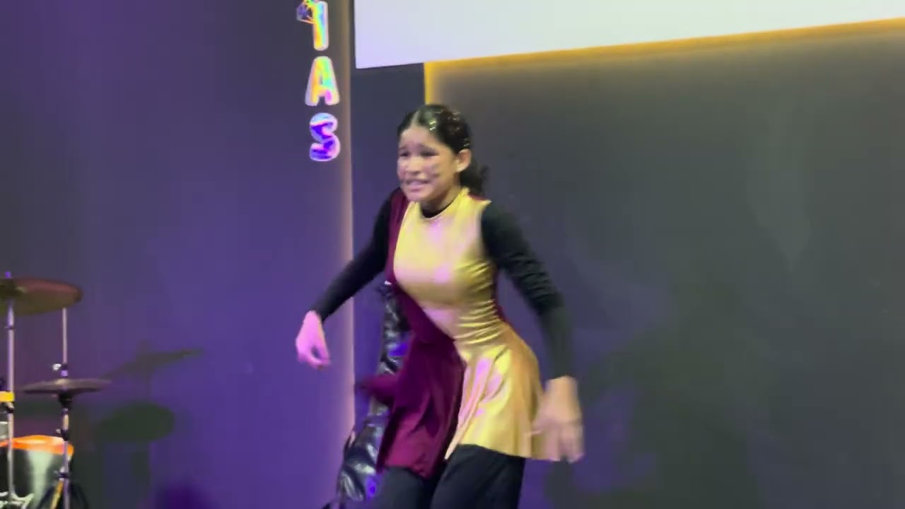 SU NOMBRE ES JEHOVA (Especial de Danza Sofía Maldonado) 15 de Febrero - [Ministerio Redentor]
