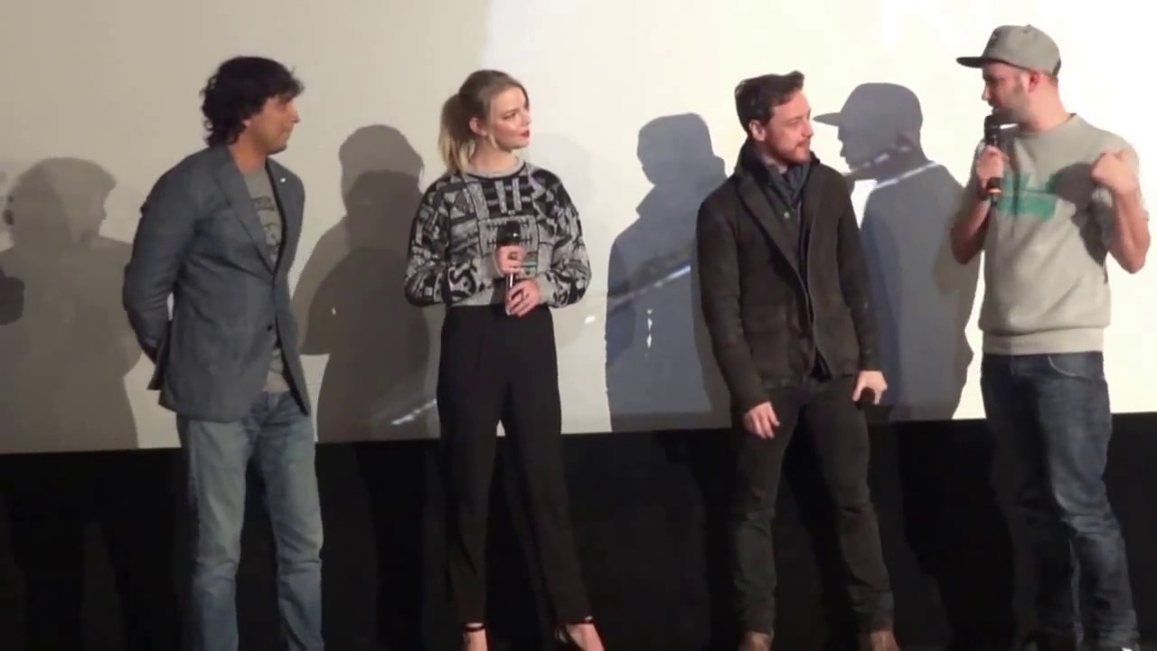 SPLIT with James McAvoy, Anya Taylor-Joy and M. Night Shyamalan at Social Movie Night in Hamburg