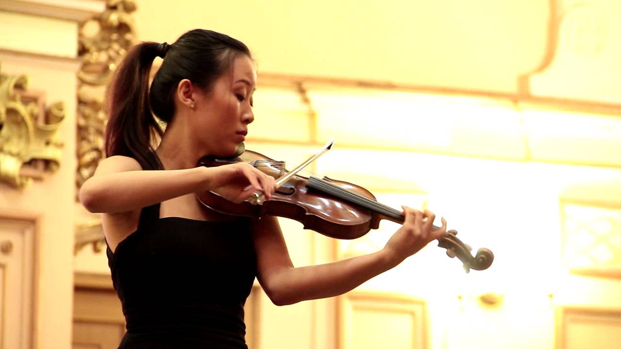 Elly Suh (USA) H. Wieniawski. An étude Op. 10, “L’Ecole Moderne”, No. 5 “Alla Saltarella