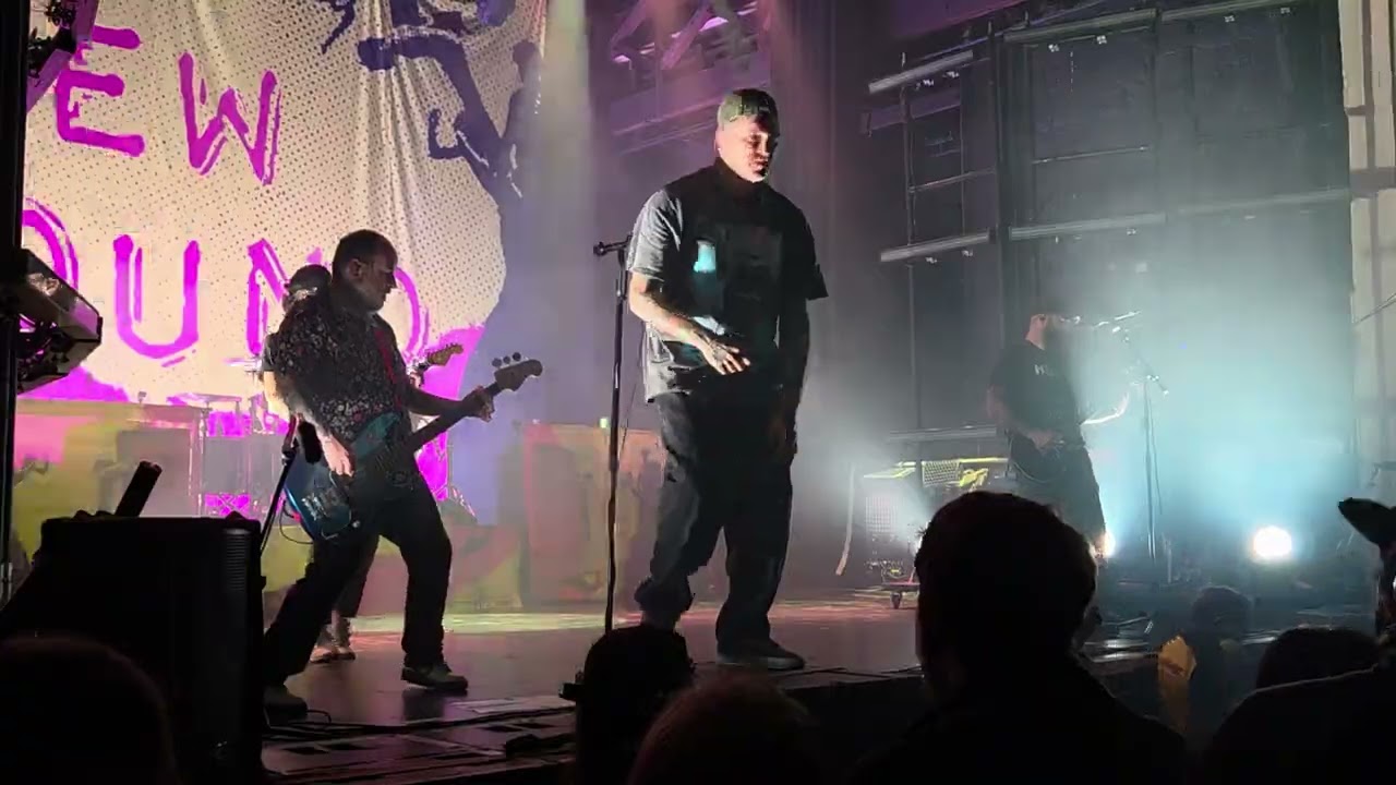 New Found Glory - My Friends Over You (Bournemouth, 17 October 2025)