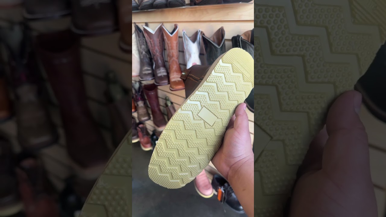 Get your hands on a high quality work boot! 🔨 