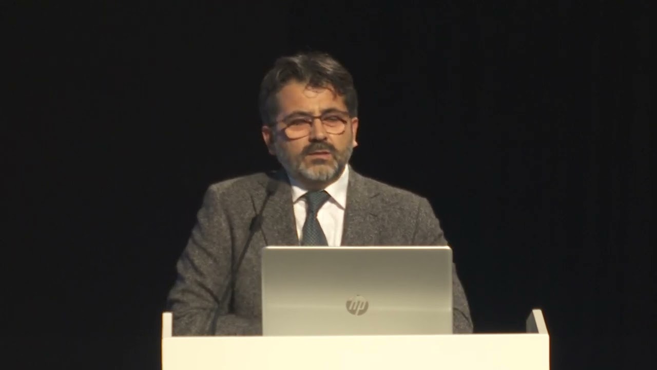 DOKTOR ADAYLARI BEYAZ ÖNLÜKLERİNİ GİYDİ