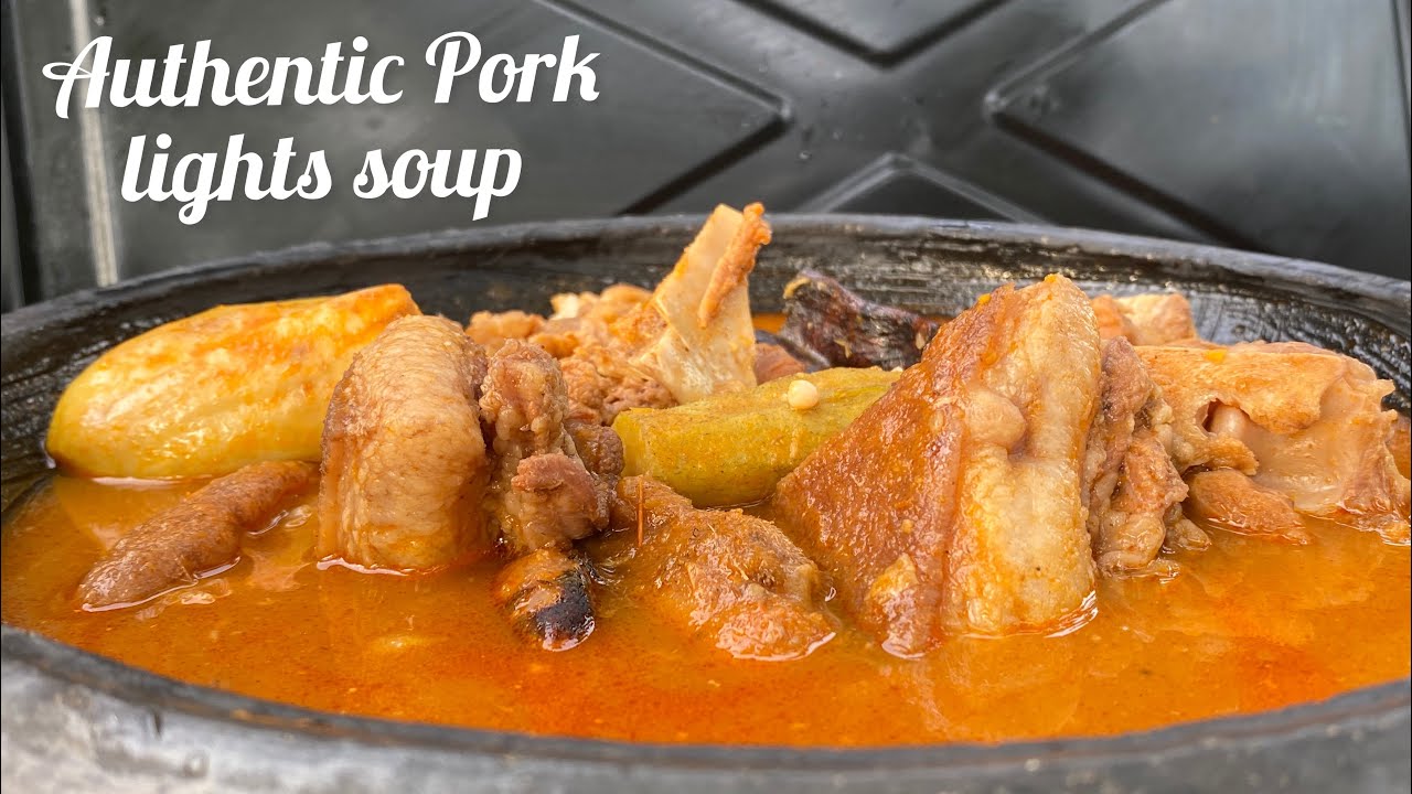 MOUTHWATERING PORK PEPPER SOUP / LIGHT SOUP | HOW TO MAKE AUTHENTIC GHANA PORK LIGHT SOUP WITH FUFU