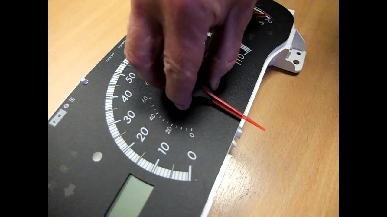 Removing Speedometer Needle/Pointer