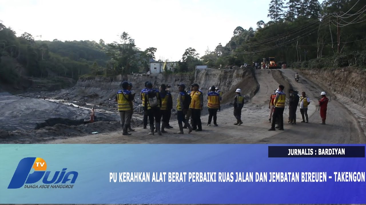 PU Kerahkan Alat Berat Perbaiki Ruas Jalan dan Jembatan Bireuen – Takengon