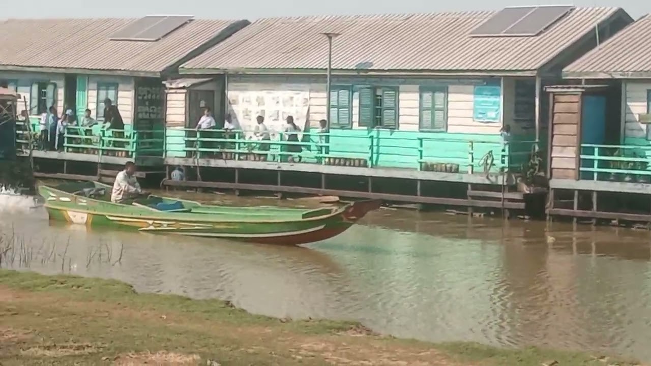 The house in the river .#shortsviral #shortsfeed #videoshort 