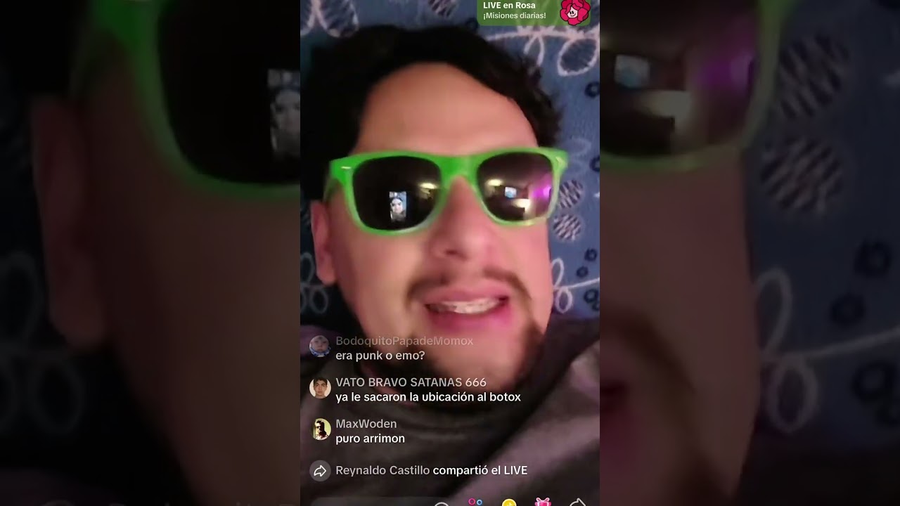 Momox habla de su banda de rock "Oscar Bros"