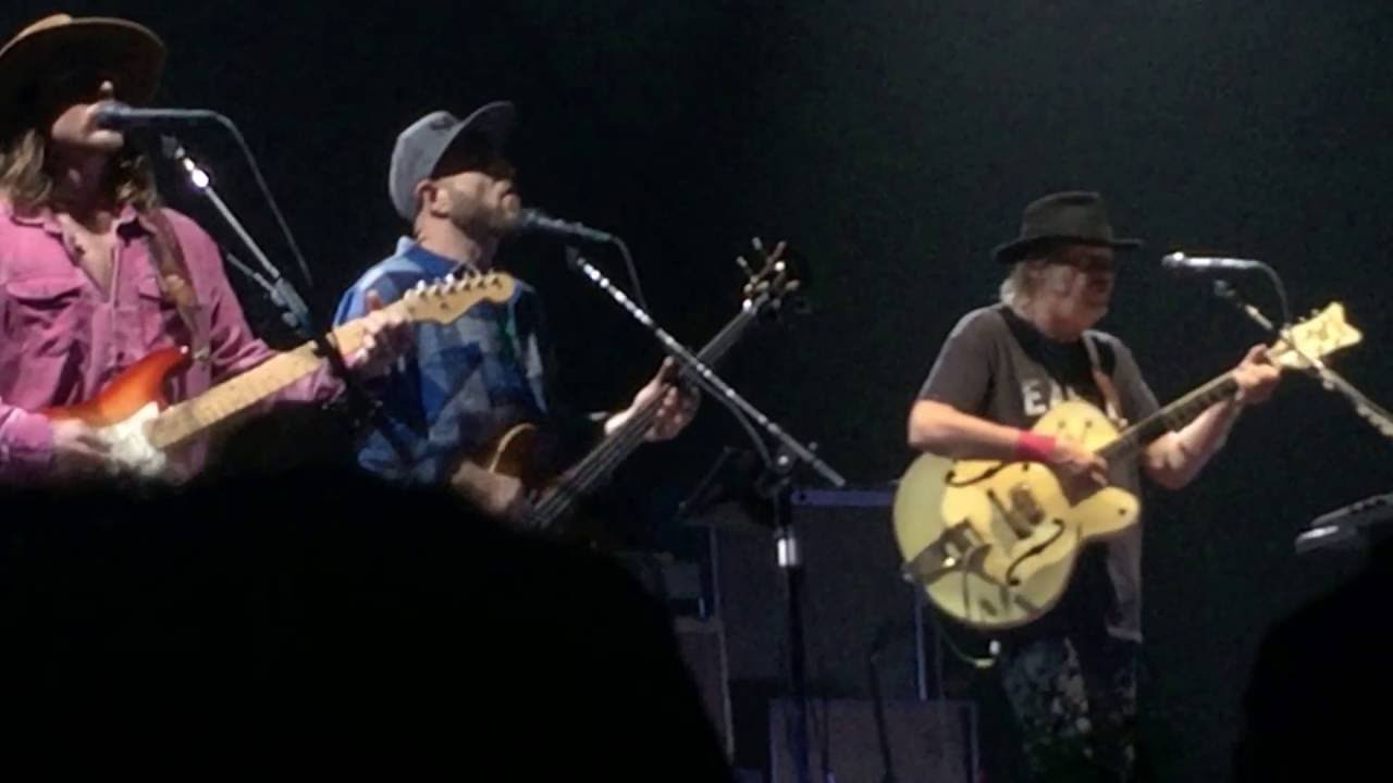 Neil Young Promise of the Real , Winterlong  , Arena , Leeds ,10/6/16