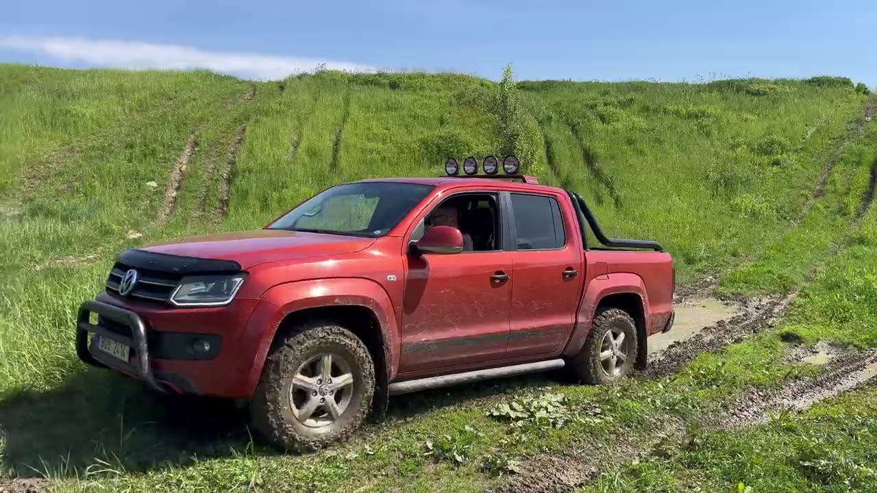 Nissan Navara D40 2.5DCi  a Volkswagen Amarok 2.0 4MOUTION  1.díl