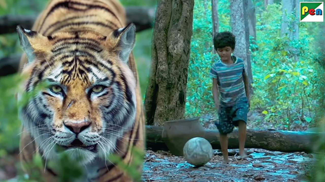 Tiger की खूंखार नज़र जंगल में अकेले खेल रहे बच्चे पर पड़ी - Srikanth, Raai Laxmi, Naira - Mirugaa