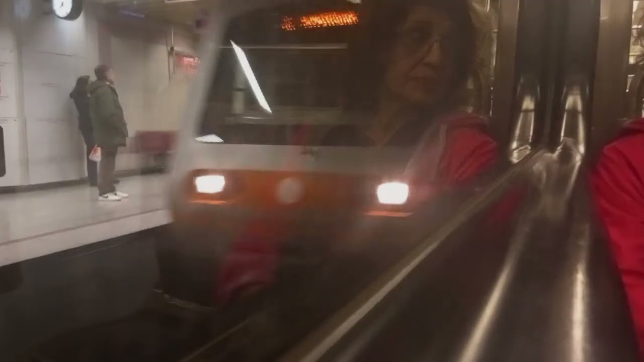 Βόλτα με το μετρό από αγ.Αντώνιο μέχρι Μοναστηράκι. Special video for 48 subscribers. Λήψη βίντεο7/1