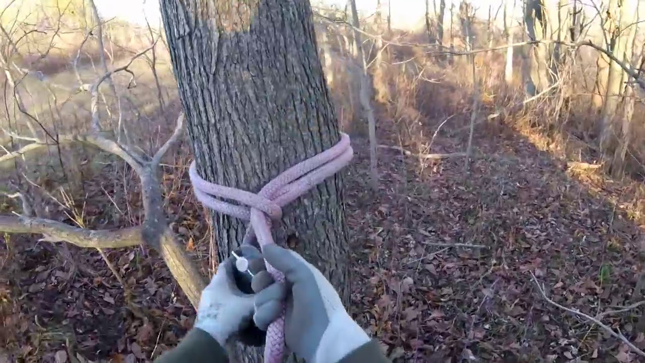 The Cow Hitch w/ a 'Better Half Hitch'  |  Arborist Knots