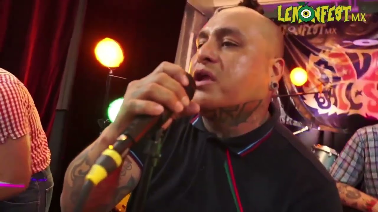 Travelers All Stars - First Love (En vivo desde Lemon Fest MX)