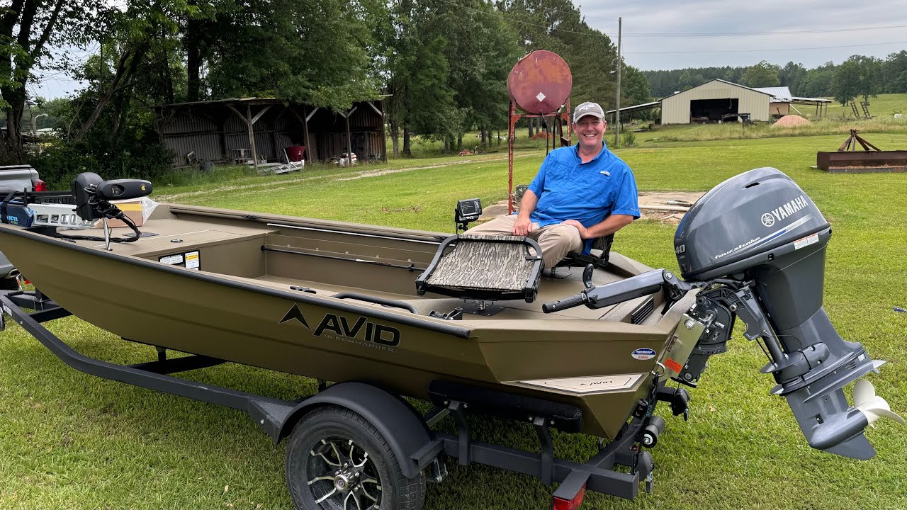 My NEW Avid 16ft Commander boat. My near DEATH  experience on a boat.
