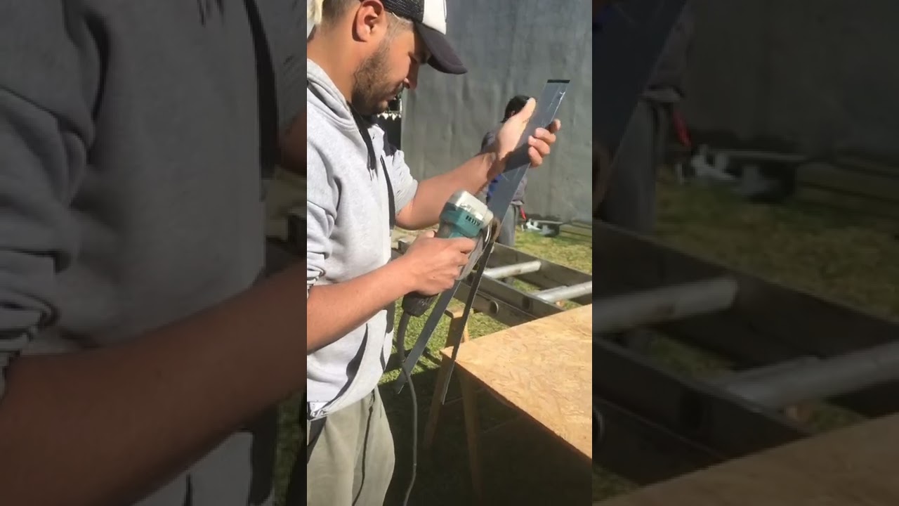 Corte con Cizalla el&eacute;ctrica