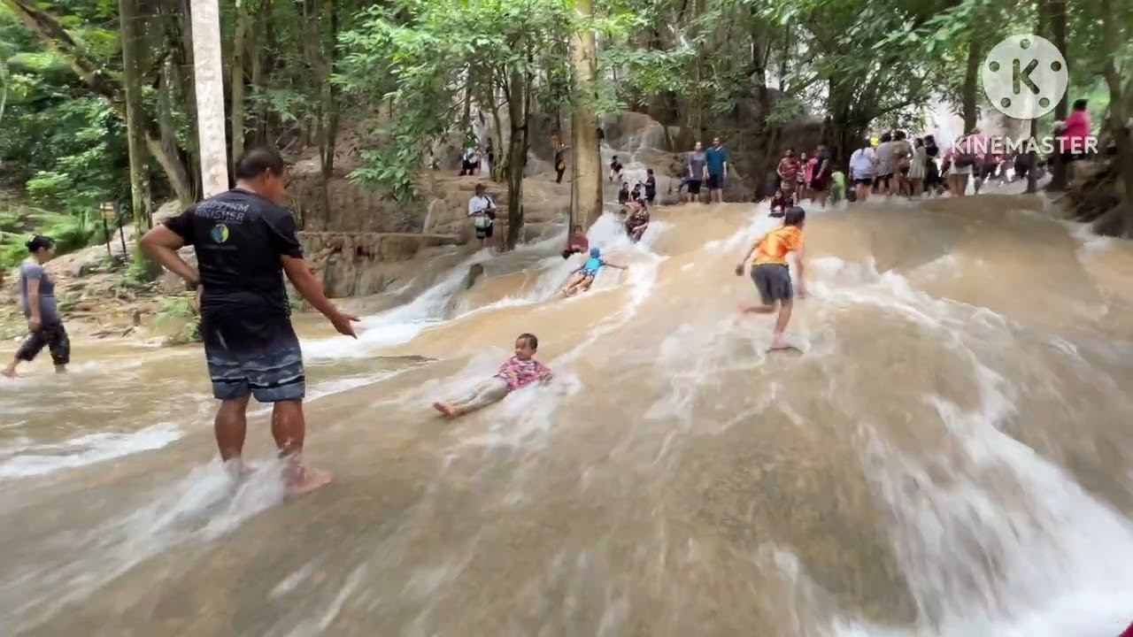 น้องเอิร์นน้องเอมน้องออย  พาเที่ยวน้ำตกไทรโยคน้อยจังหวัดกาญจนบุรี