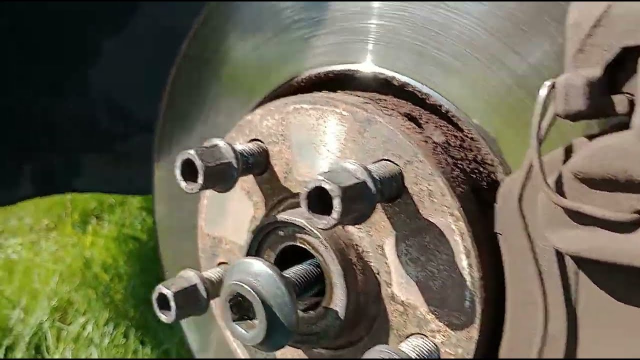 VW Passat B5.5 Driveshaft Removal The Easy Way