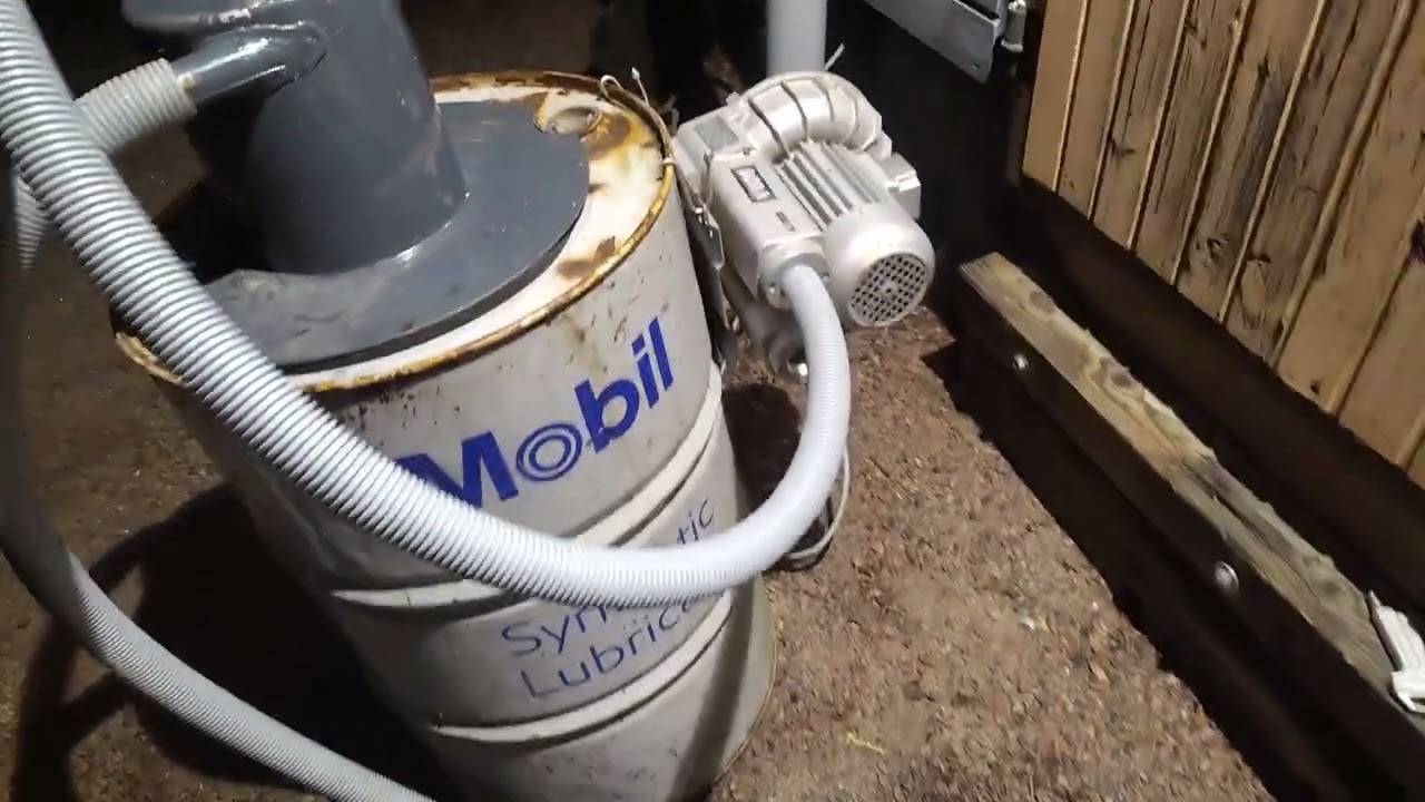 Tynnyristä tuhkaimuri