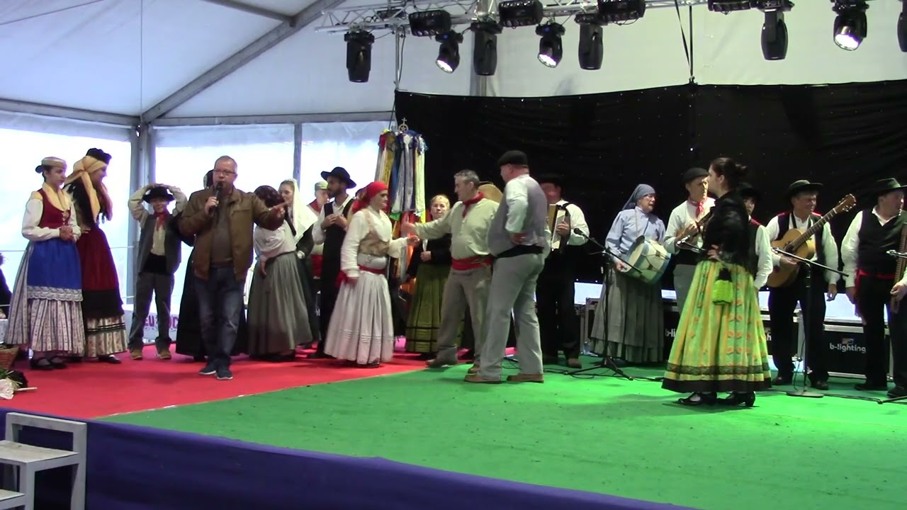 RANCHO FOLCLÓRICO ´´AS FARRAPEIRINHAS´´ DE BAGUIM DO MONTE -- GONDOMAR  (V2)