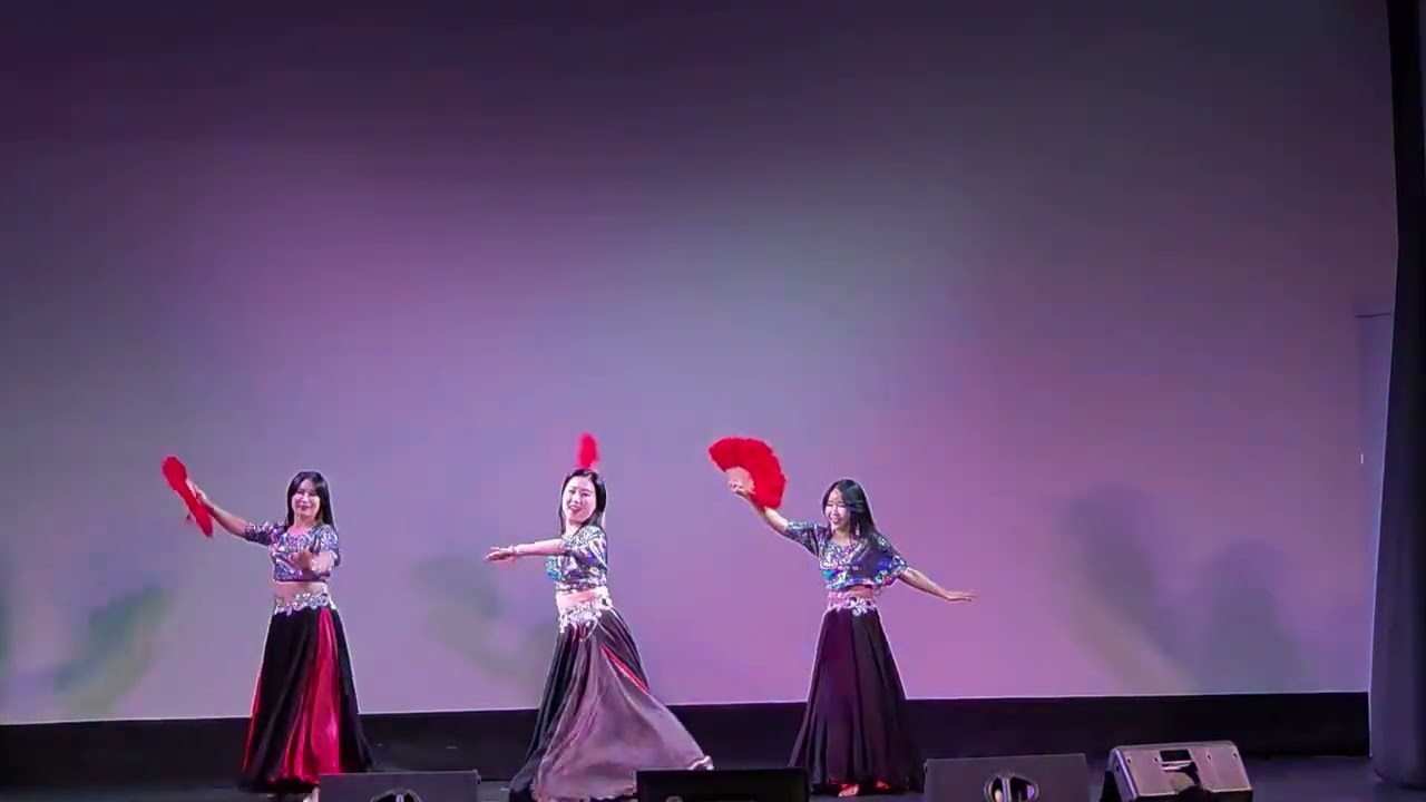 허리우드 밸리댄스