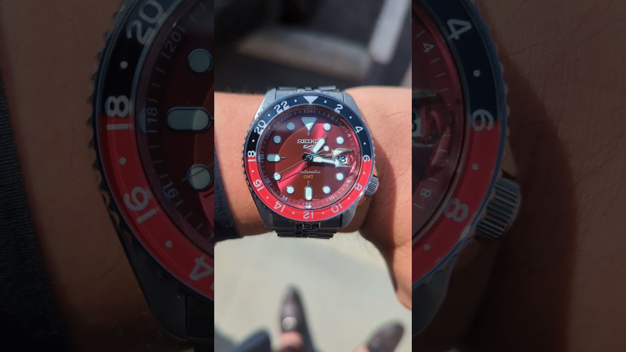 Seiko 5 Limited Edition GMT Passion Red SSK031K "Coke Bezel"  (Asia Model) (1K pieces) Wrist Roll II