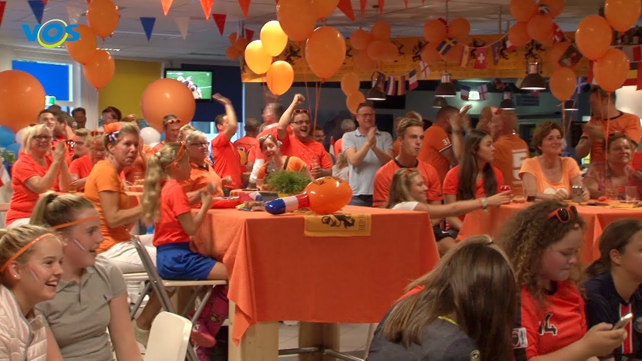 VOS NIEUWS - Halve finale Oranje Leeuwinnen kijken bij SV Valkenswaard