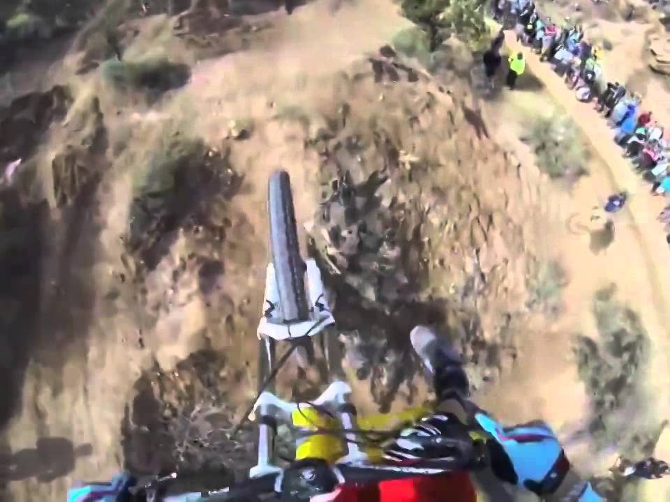 Ciclismo de monta&ntilde;a extremo  No apto para acrof&oacute;bicos