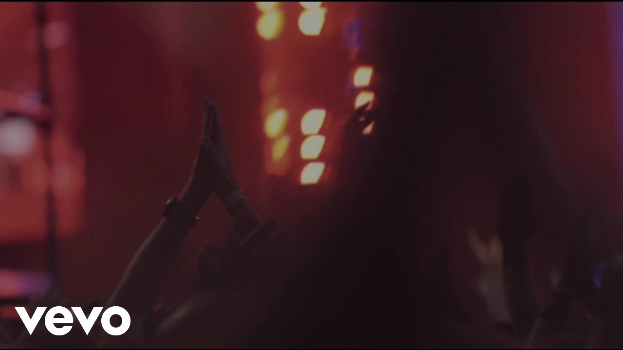westwell - Find me a corner (Official Music Video) (Lyric Video)