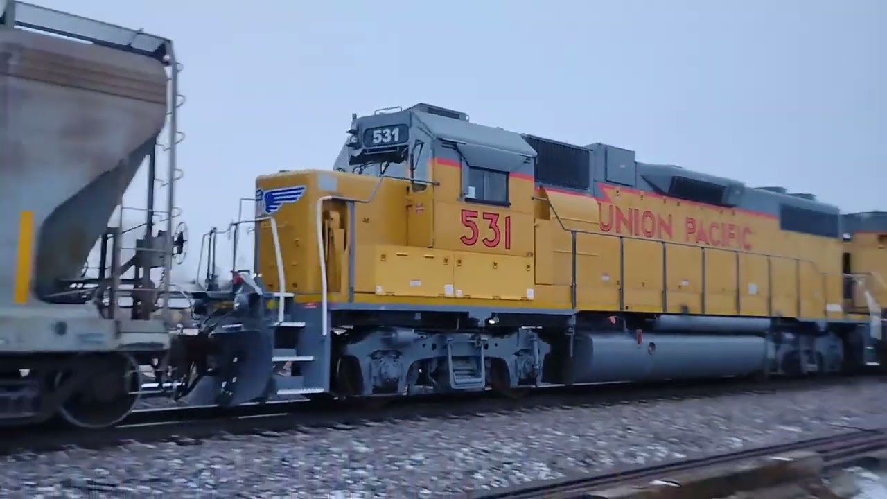 A GP38N Trails On M-NPPR17!