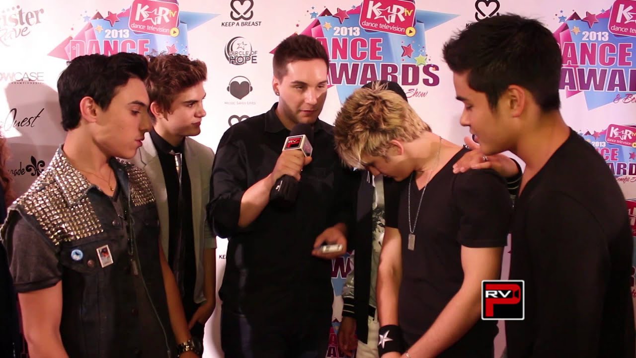 IM5 on the red carpet at KAR TV Dance Awards 2013 - fan questions also