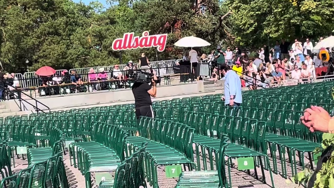 ALLSÅNG PÅ SKANSEN (repet) Christer Sjögren. & Pernilla Wahlgren. Pärleporten. Tisdag 6 augusti 2024