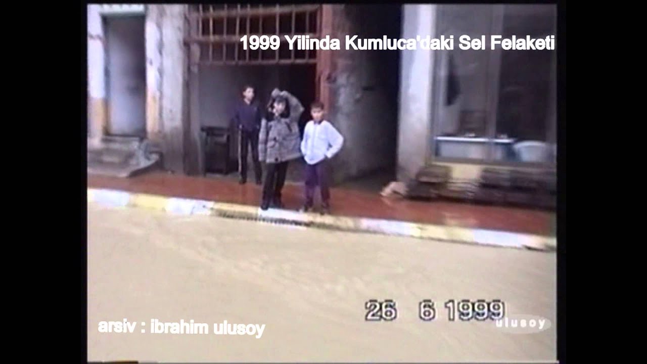 1998 yılımda Kumluca'daki sel felaketinden görüntü