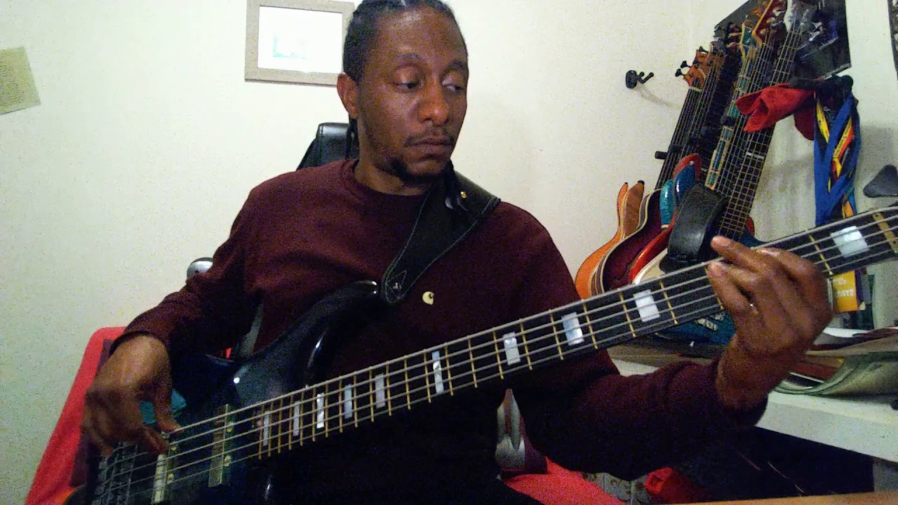 Stéphane Castry Bass Cover  - Joladore - Sixun