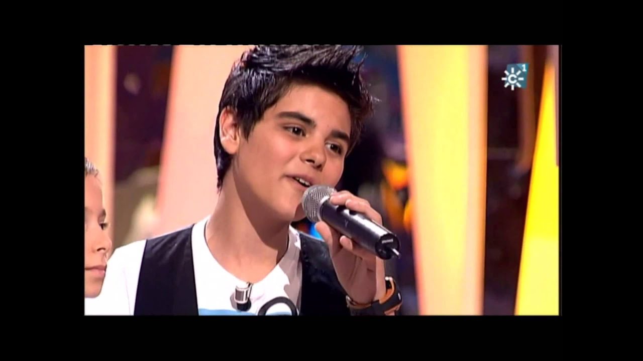 Abraham Mateo y David   YO NO ME DOY POR VENCIDO Luis Fonsi Menuda Noche