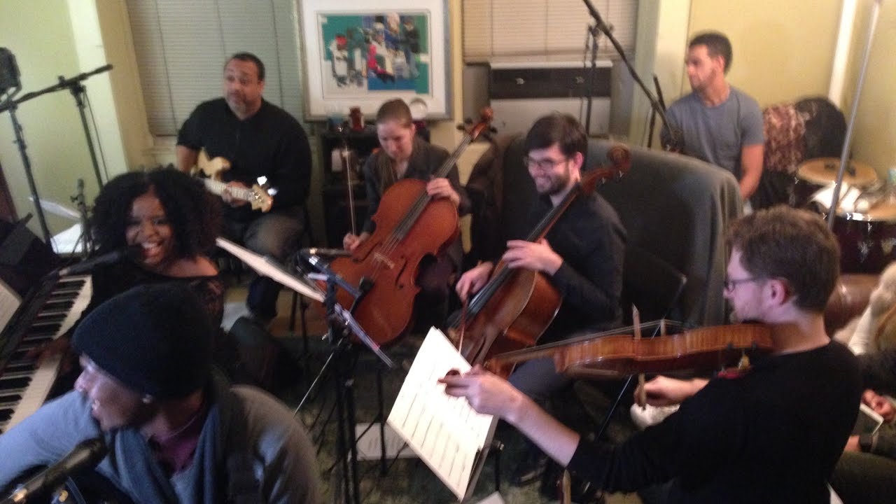 Peter Collins Performs 