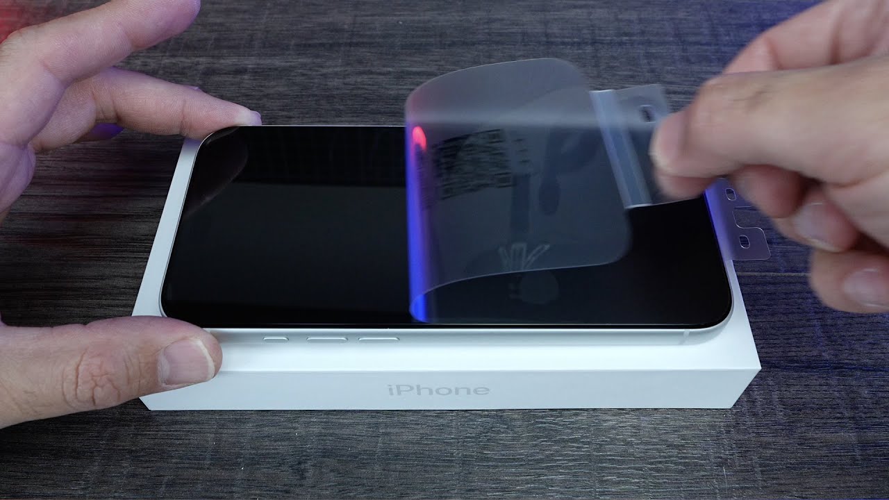 Как установить защитное стекло на iPhone 17