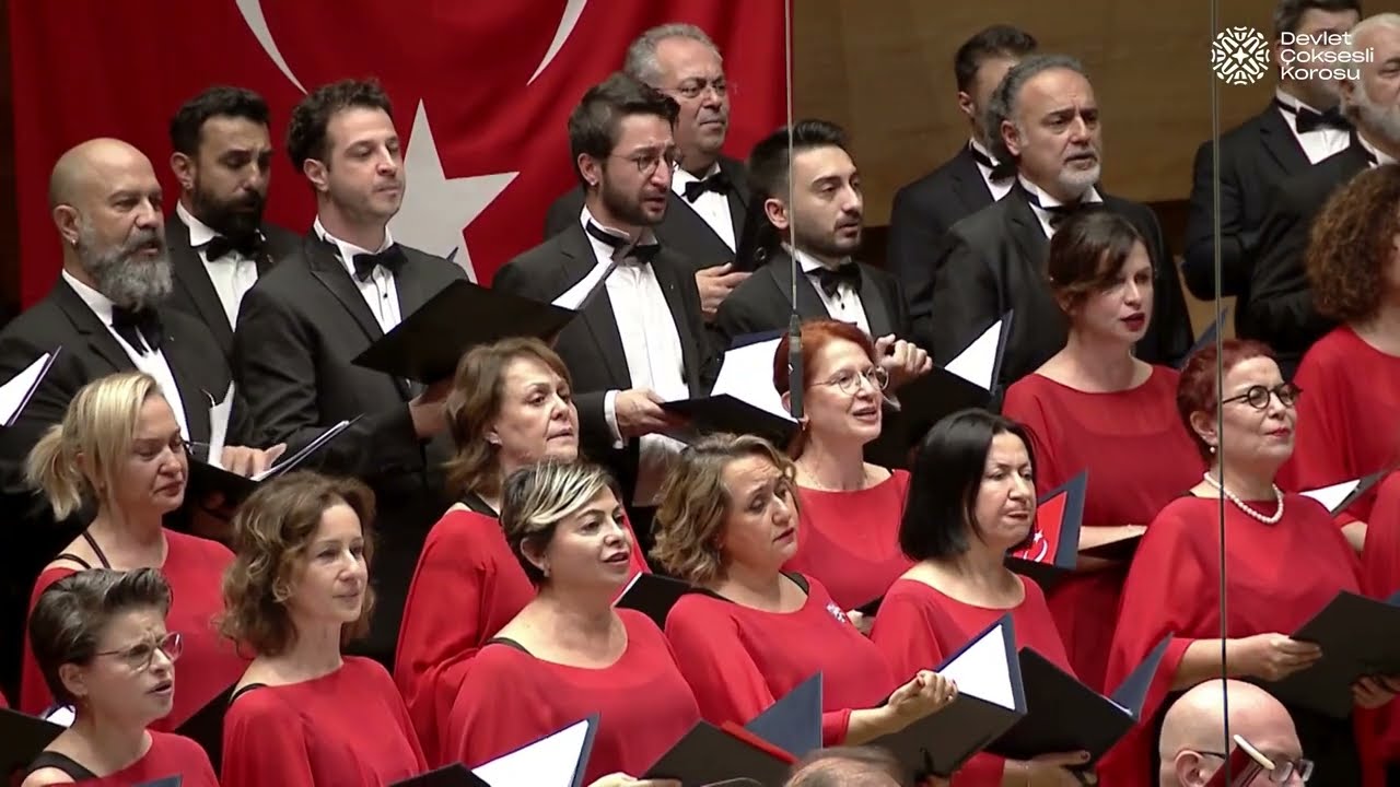 Biz Atatürk Gençleriyiz