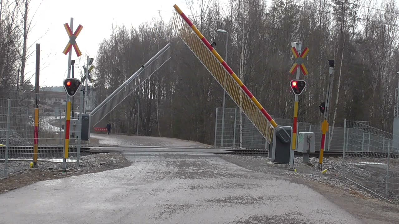 Swedish railroad crossing, Lövåsvägen, Falun