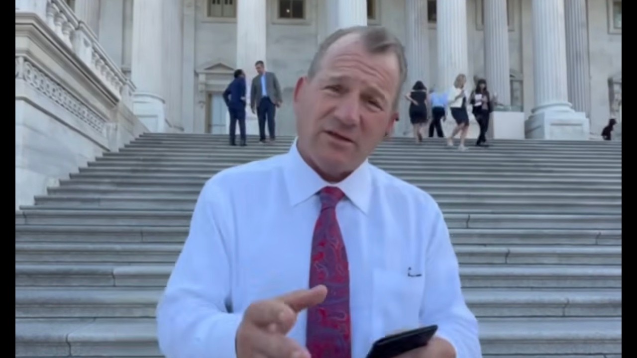 Republican issues BOMBSHELL July 4th CONFESSION