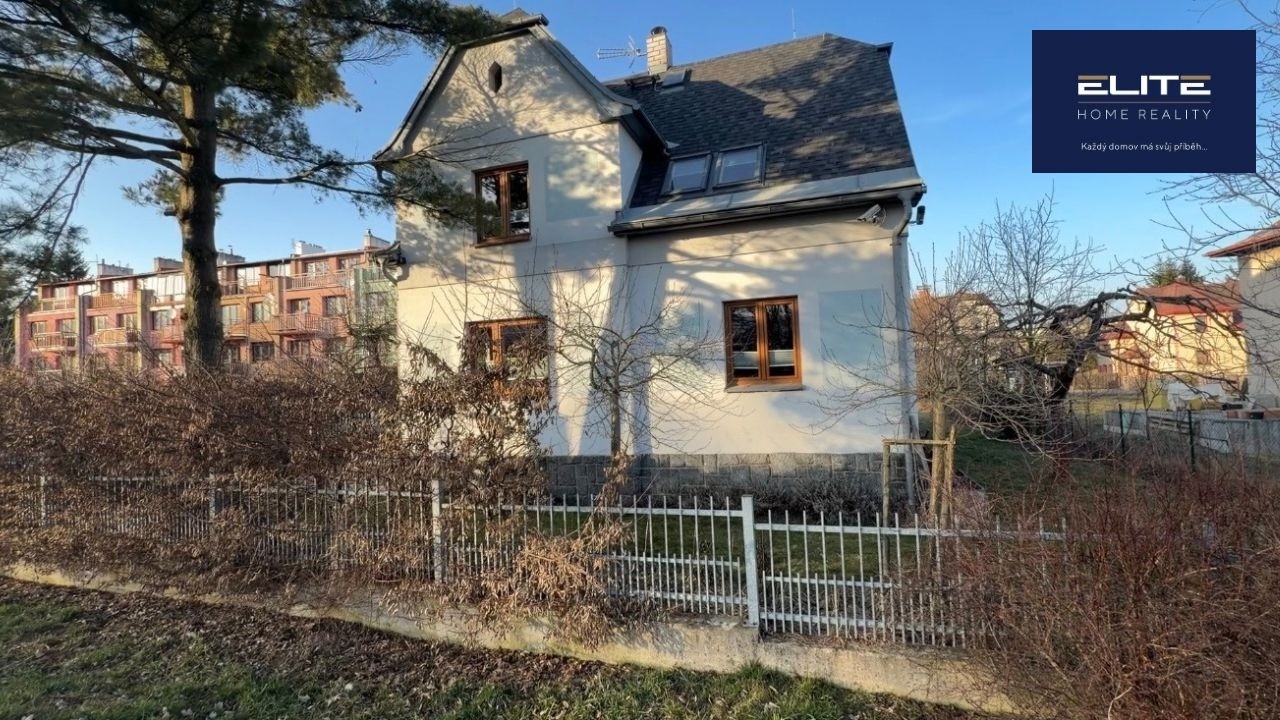 Rodinný dům 4+kk se zahradou a výhledem na Ještěd | klidná slepá ulice, Liberec – Řepná