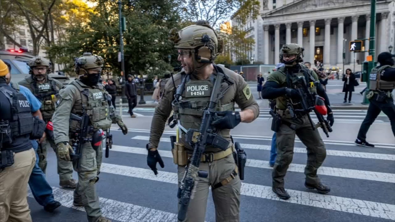 Immigration agents conducting sweep on NYC's famed Canal Street confronted by protesters