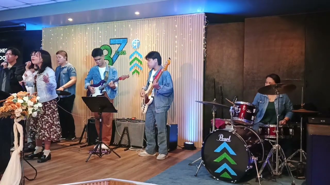 Wala Kang Katulad/Kabanalbanalang Diyos/Pupurihin Ka sa awit | DCC Worship | March 1,3026