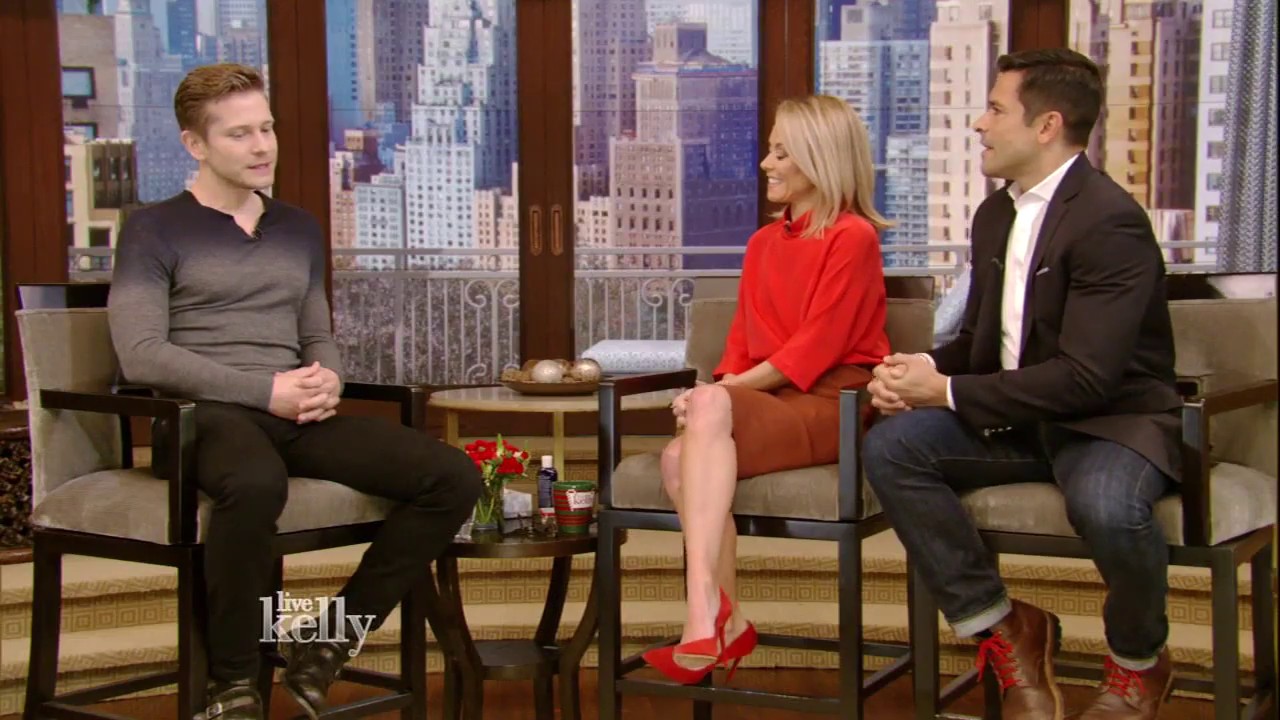 Matt Czuchry on the Return Of 