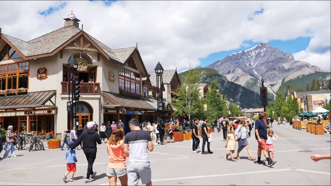 BANFF Walking Tour 4K🇨🇦 Canada Travel