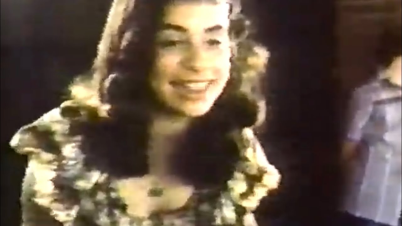 Paula Abdul -  A Current Affair - 'Junior High School' Exclusive Segment