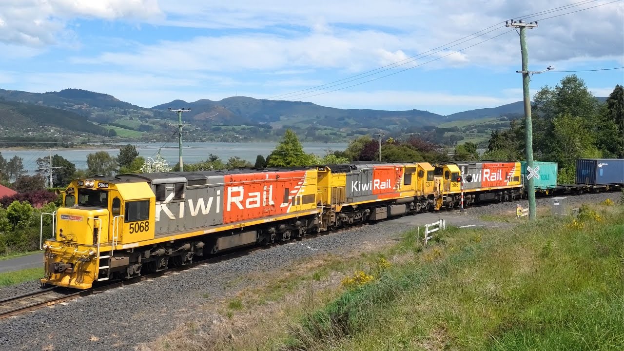 Chasing KiwiRail Train 934 - Dunedin to Christchurch (4K)
