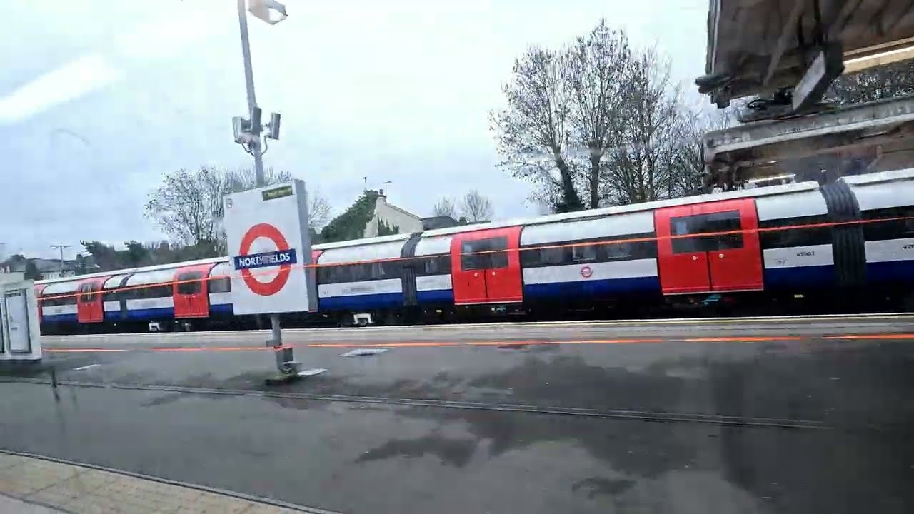 The New Tube for London is Delayed Again!!  my honest thoughts