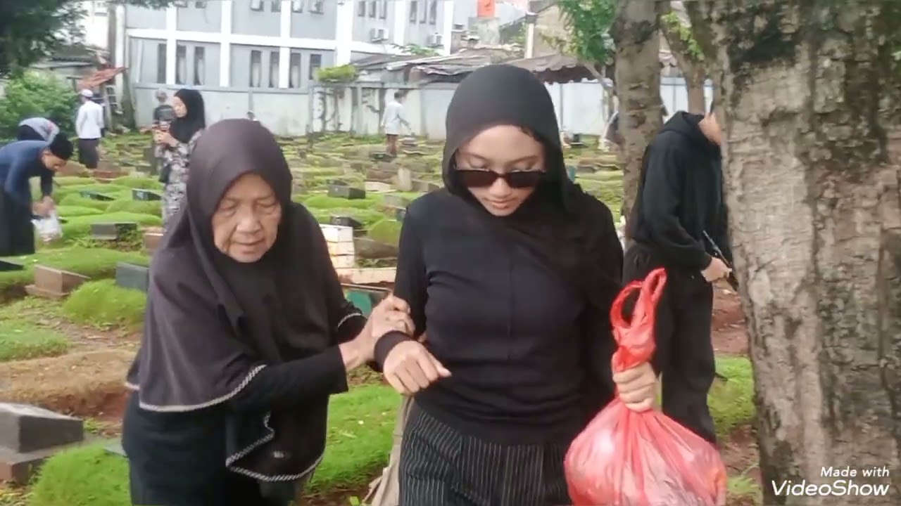 ZIARAH KUBUR KELUARGA SEL 17/2-2026
