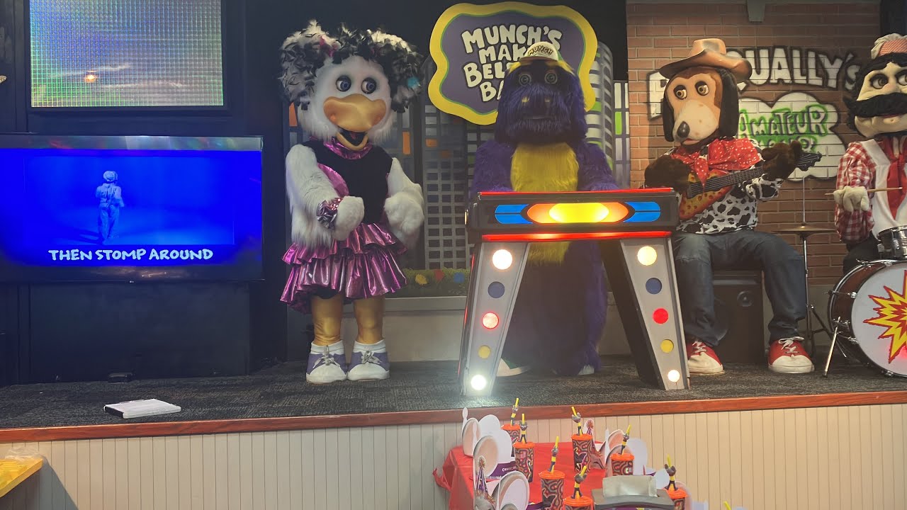 Chuck E. Cheese Catonsville (Baltimore) Boo Tastic Dance