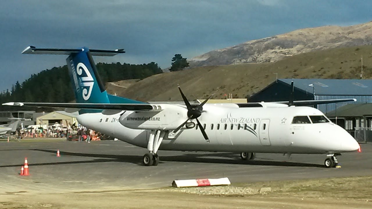Final Air New Zealand/Air Nelson Dash 8 Q300 takeoff from Wanaka Airport